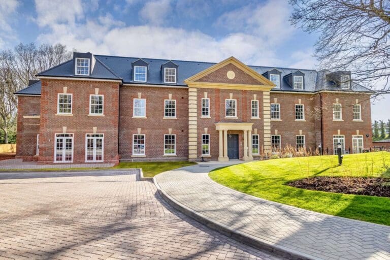 Former Care Home in Elstree with consent for luxury scheme