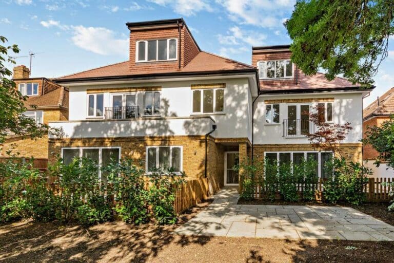 Six luxury apartments for Uxbridge