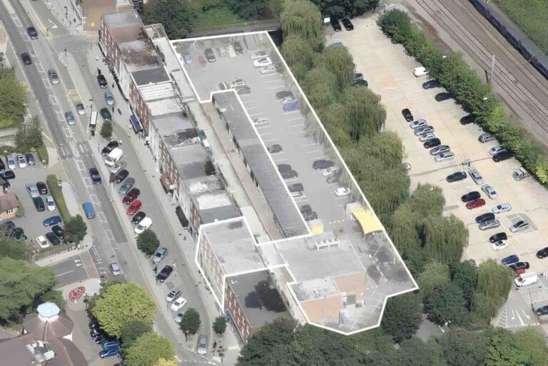 Supermarket, car park & car wash sold in Radlett, Hertfordshire, WD7