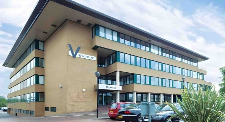 87 Apartments for Staines, TW18