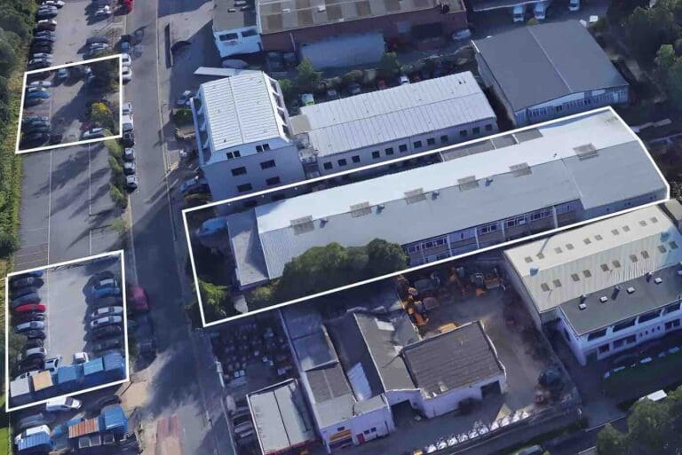 Substantial building in Borehamwood with development potential
