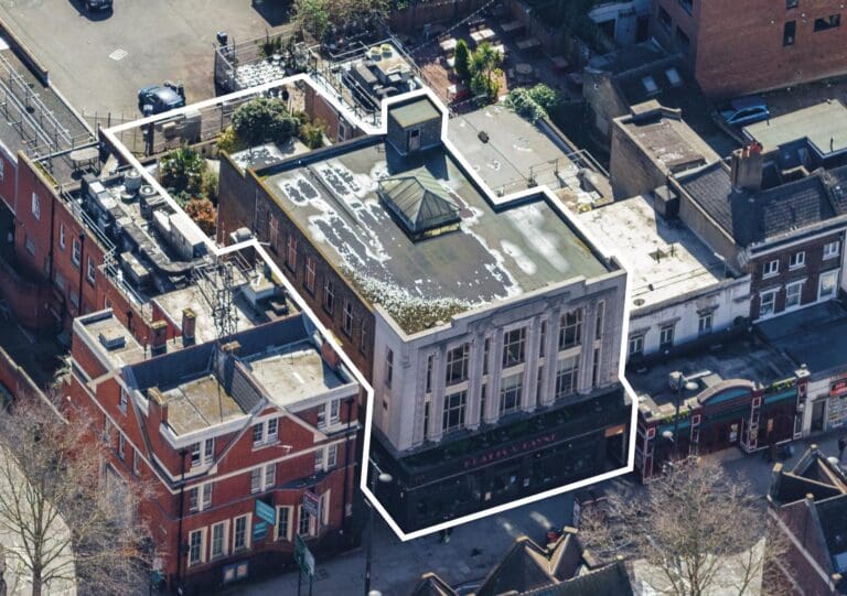 Freehold building in Streatham, SW16