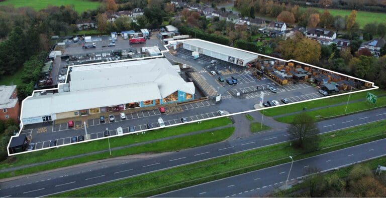 Albert Bygrave Retail Park, North Orbital Road, St Albans, AL2 1DL