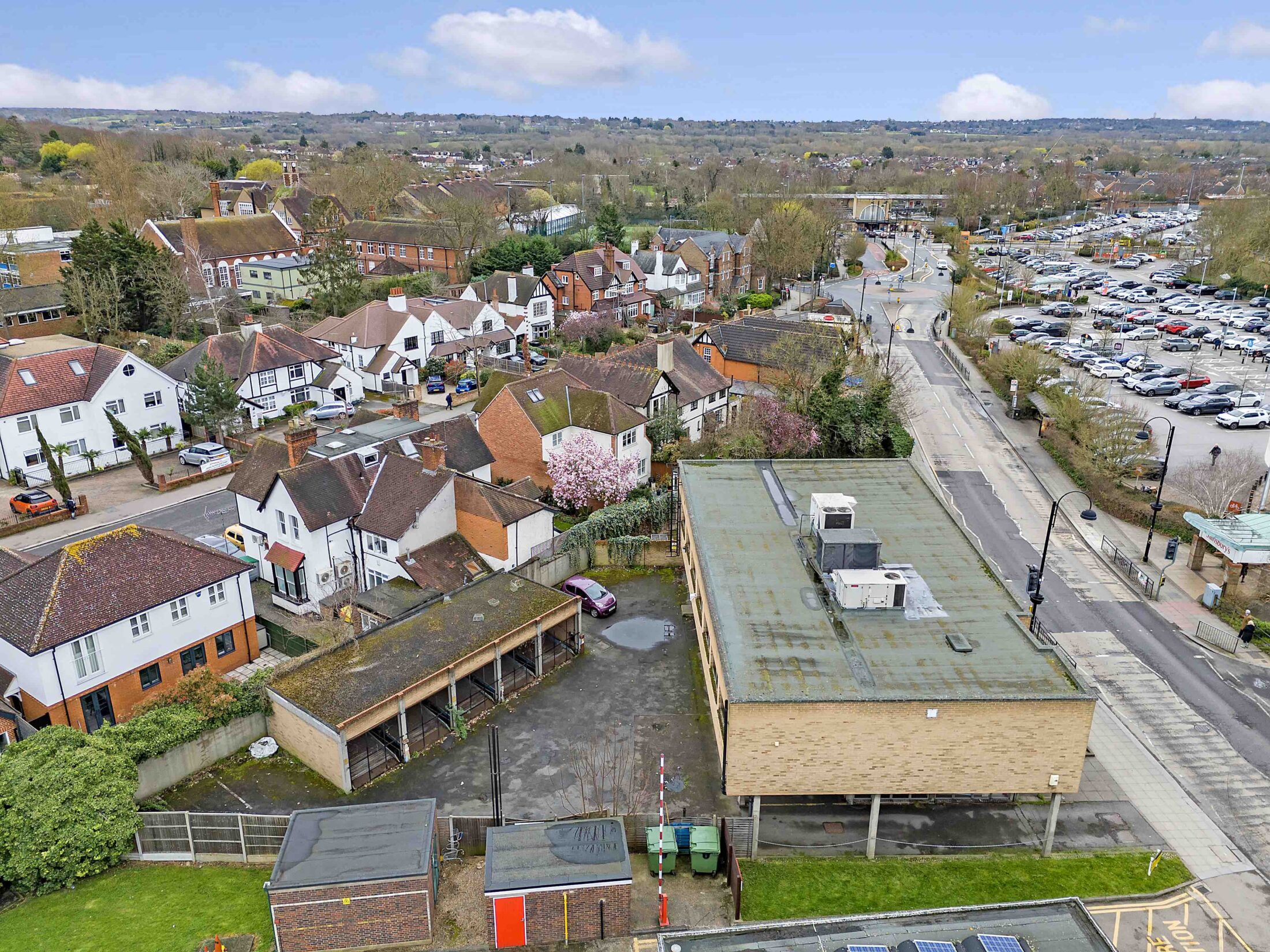 Vacant Class E building with development and asset management potential in Loughton