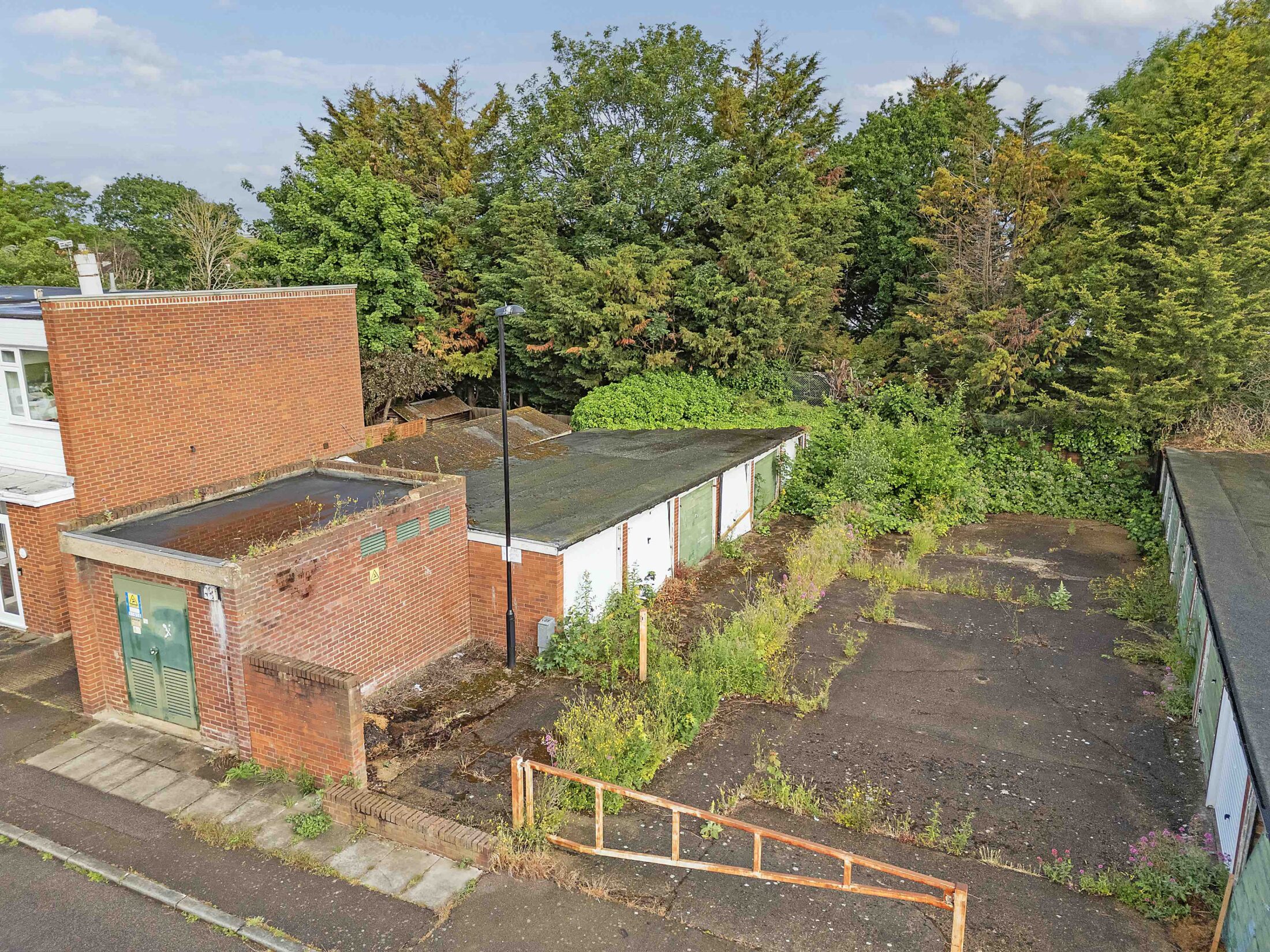 Development opportunity to create three houses in Mottingham