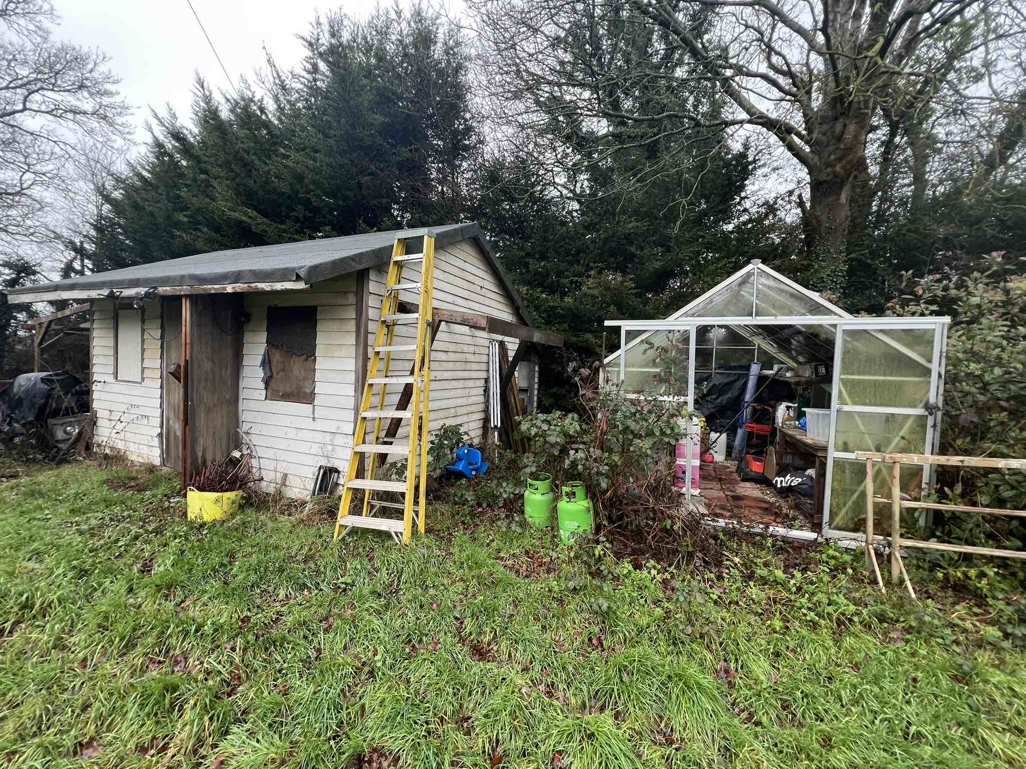 Consented extension opportunity to create 2,808 sqft detached dwelling in Kings Langley