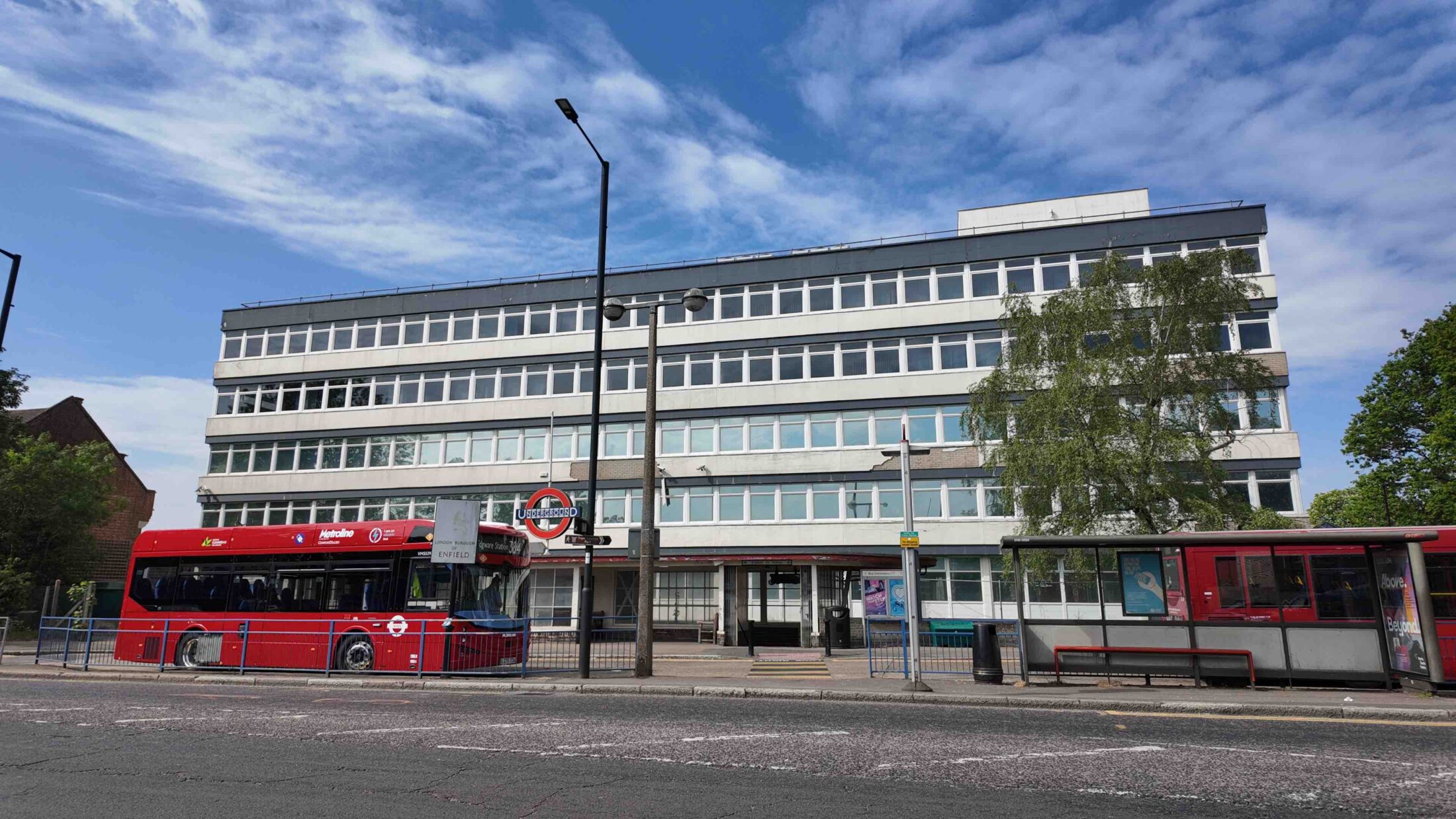 Metropoint, 1A Chalk Lane, Cockfosters, EN4 9JQ