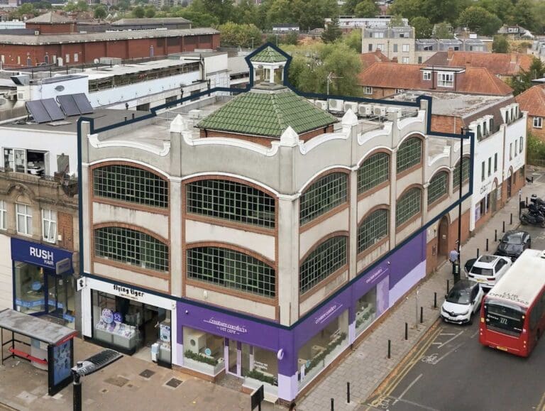 376-378 Chiswick High Road, London, W4 5TF